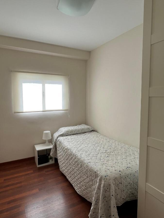 Apartamento Piso Con Piscina Primera Linea De Playa Torre Del Mar Exterior foto